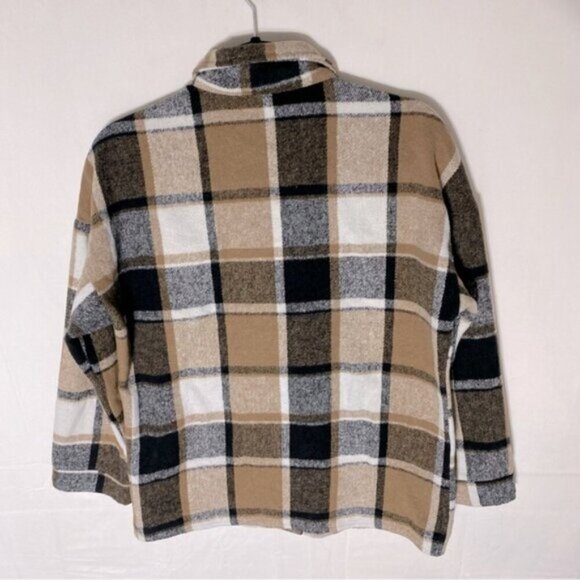 Women’s Tan Brown White Plaid Flannel Button Up Short Shacket S - Picture 13 of 14